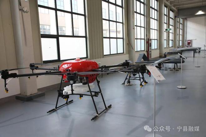 庆阳产首架无人机下线并成功试飞(图3)