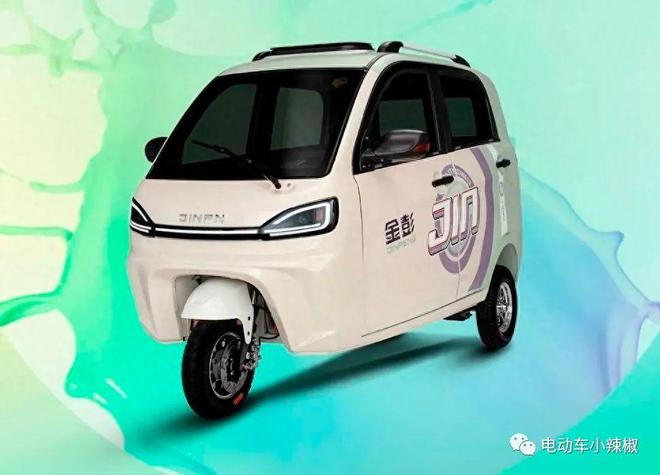 全国上牌！新一代封闭式电动三轮车遮风挡雨功能齐全适合接娃(图1)