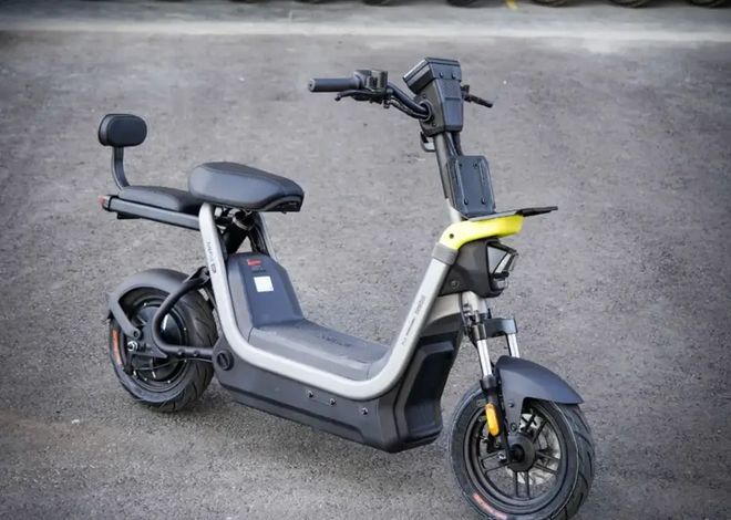 新国标电动车为什么一边被吐槽却一边热销？行内人分享3大原因(图1)