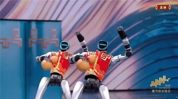 新加坡联合早报发文——春晚机器人让外国网民破防：“西方仍处于中世纪”(图2)