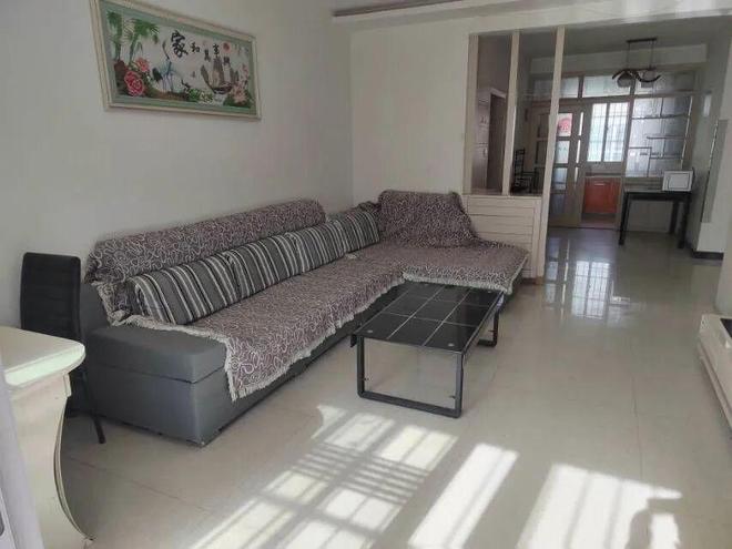 3月5日渭南：在老街捡到一副爱玛电动车钥匙如图。请大家转发。(图2)